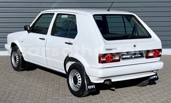 Sayi Na hannu Volkswagen Golf White Mota in Maseru a Maseru Sayi Na hannu Volkswagen Golf White Mota in Maseru a Maseru
