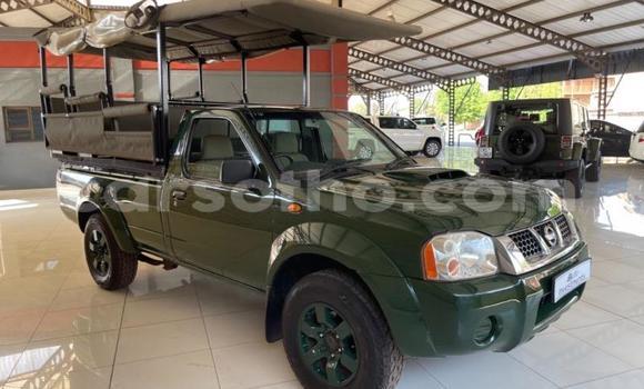 Buy Used Nissan NP 300 Green Car in Maseru in Maseru Buy Used Nissan NP 300 Green Car in Maseru in Maseru