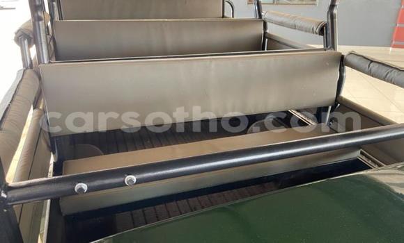 Buy Used Nissan NP 300 Green Car in Maseru in Maseru Buy Used Nissan NP 300 Green Car in Maseru in Maseru