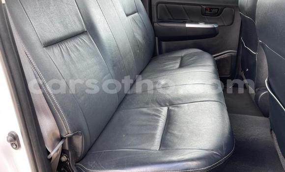 Buy Used Toyota Hilux White Car in Maseru in Maseru Buy Used Toyota Hilux White Car in Maseru in Maseru