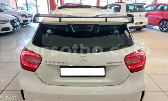 Acheter Occasion Voiture Mercedes-Benz AMG GLC Blanc à Hlotse, Leribe Acheter Occasion Voiture Mercedes-Benz AMG GLC Blanc à Hlotse, Leribe