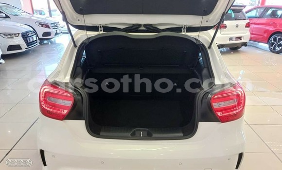 Acheter Occasion Voiture Mercedes-Benz AMG GLC Blanc à Hlotse, Leribe Acheter Occasion Voiture Mercedes-Benz AMG GLC Blanc à Hlotse, Leribe