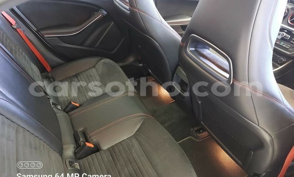 Acheter Occasion Voiture Mercedes-Benz AMG GLC Blanc à Hlotse, Leribe Acheter Occasion Voiture Mercedes-Benz AMG GLC Blanc à Hlotse, Leribe