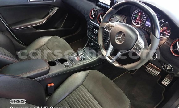 Acheter Occasion Voiture Mercedes-Benz AMG GLC Blanc à Hlotse, Leribe Acheter Occasion Voiture Mercedes-Benz AMG GLC Blanc à Hlotse, Leribe