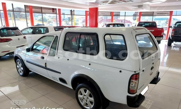 Acheter Occasion Voiture Ford B-MAX Blanc à Hlotse, Leribe Acheter Occasion Voiture Ford B-MAX Blanc à Hlotse, Leribe