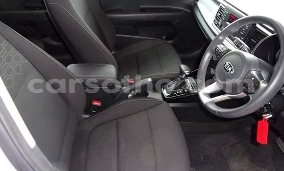 Sayi Na hannu Kia Rio Silver Mota in Maseru a Maseru Sayi Na hannu Kia Rio Silver Mota in Maseru a Maseru