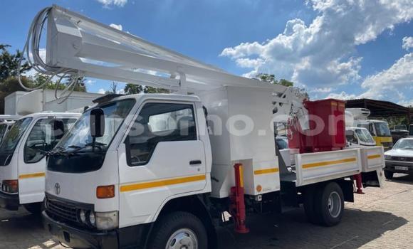 Acheter Occasion Voiture Toyota Dyna Blanc à Maseru, Maseru Acheter Occasion Voiture Toyota Dyna Blanc à Maseru, Maseru