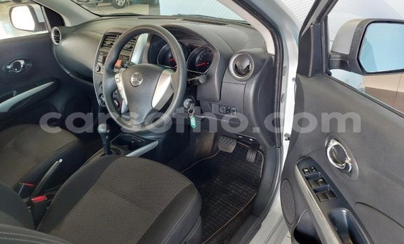 Acheter Occasion Voiture Nissan Almera Gris à Maseru, Maseru Acheter Occasion Voiture Nissan Almera Gris à Maseru, Maseru