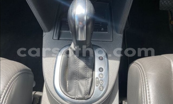 Buy Used Volkswagen Touran White Car in Butha Buthe in Butha-Buthe Buy Used Volkswagen Touran White Car in Butha Buthe in Butha-Buthe