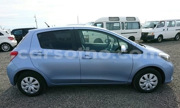 Acheter Occasion Voiture Toyota Vitz Bleu à Maseru, Maseru Acheter Occasion Voiture Toyota Vitz Bleu à Maseru, Maseru