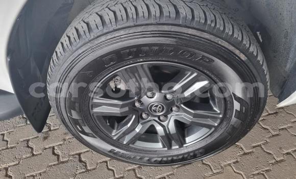 اشتري مستعمل Toyota Highlander White سيارة في Maseru في Maseru اشتري مستعمل Toyota Highlander White سيارة في Maseru في Maseru