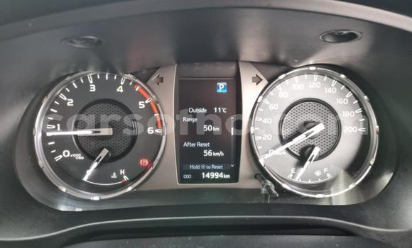 Buy Used Toyota Hilux Red Car in Maputsoe in Leribe Buy Used Toyota Hilux Red Car in Maputsoe in Leribe