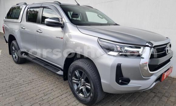 Buy Used Toyota Hilux Red Car in Maputsoe in Leribe Buy Used Toyota Hilux Red Car in Maputsoe in Leribe