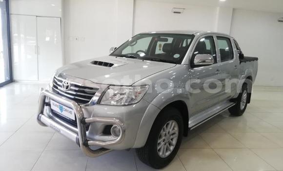 اشتري مستعمل Toyota Hilux Silver سيارة في Import - Dubai في Maseru اشتري مستعمل Toyota Hilux Silver سيارة في Import - Dubai في Maseru
