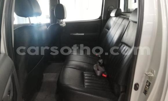 اشتري مستعمل Toyota Hilux Silver سيارة في Import - Dubai في Maseru اشتري مستعمل Toyota Hilux Silver سيارة في Import - Dubai في Maseru