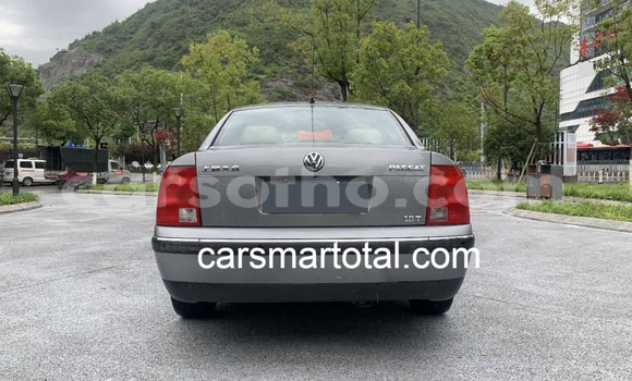 Buy Used Volkswagen Passat Silver Car in Maseru in Maseru Buy Used Volkswagen Passat Silver Car in Maseru in Maseru