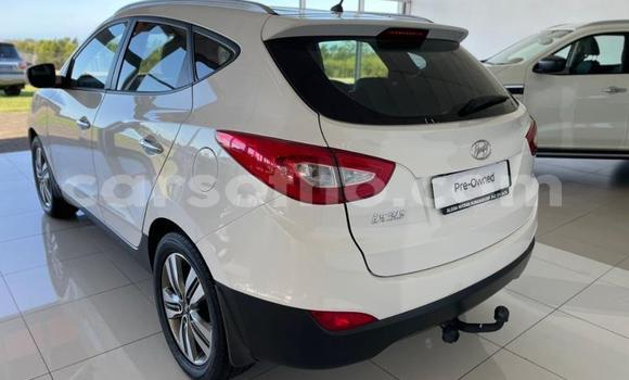 Acheter Occasion Voiture Hyundai ix35 Blanc à Maseru, Maseru Acheter Occasion Voiture Hyundai ix35 Blanc à Maseru, Maseru