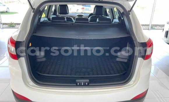 Acheter Occasion Voiture Hyundai ix35 Blanc à Maseru, Maseru Acheter Occasion Voiture Hyundai ix35 Blanc à Maseru, Maseru