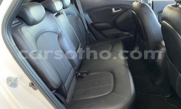 Acheter Occasion Voiture Hyundai ix35 Blanc à Maseru, Maseru Acheter Occasion Voiture Hyundai ix35 Blanc à Maseru, Maseru