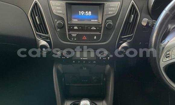 Acheter Occasion Voiture Hyundai ix35 Blanc à Maseru, Maseru Acheter Occasion Voiture Hyundai ix35 Blanc à Maseru, Maseru