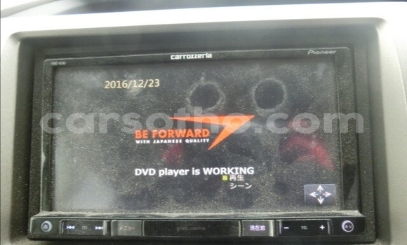 Sayi Na hannu Honda Stepwgn Silver Mota in Maseru a Maseru Sayi Na hannu Honda Stepwgn Silver Mota in Maseru a Maseru