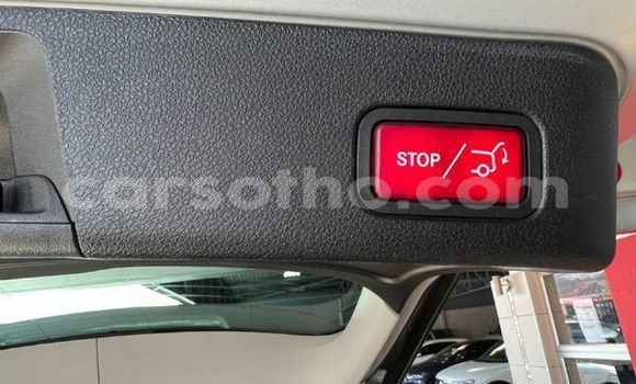 Sayi Na hannu Mercedes-Benz ML–Class Silver Mota in Maseru a Maseru Sayi Na hannu Mercedes-Benz ML–Class Silver Mota in Maseru a Maseru