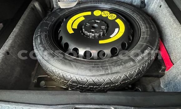 Sayi Na hannu Mercedes-Benz ML–Class Silver Mota in Maseru a Maseru Sayi Na hannu Mercedes-Benz ML–Class Silver Mota in Maseru a Maseru