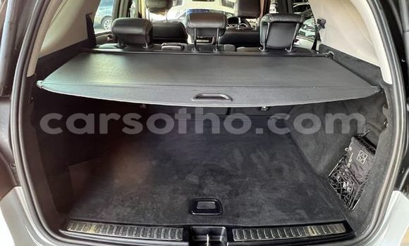 Sayi Na hannu Mercedes-Benz ML–Class Silver Mota in Maseru a Maseru Sayi Na hannu Mercedes-Benz ML–Class Silver Mota in Maseru a Maseru