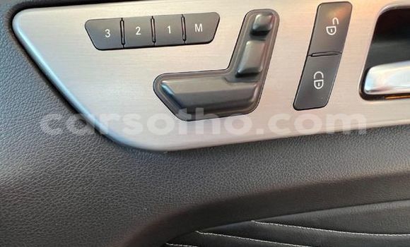 Sayi Na hannu Mercedes-Benz ML–Class Silver Mota in Maseru a Maseru Sayi Na hannu Mercedes-Benz ML–Class Silver Mota in Maseru a Maseru