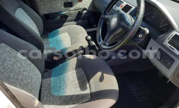 Sayi Na hannu Volkswagen Golf White Mota in Maseru a Maseru Sayi Na hannu Volkswagen Golf White Mota in Maseru a Maseru