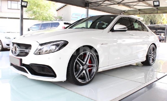 Buy Used Mercedes-Benz C–Class White Car in Maseru in Maseru Buy Used Mercedes-Benz C–Class White Car in Maseru in Maseru