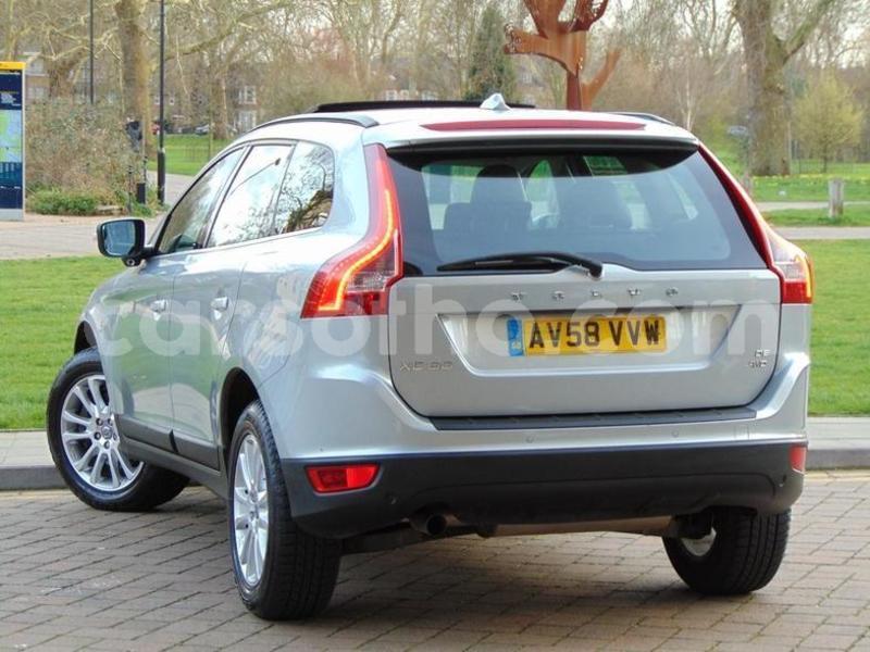 Big with watermark 2009 volvo xc60 d5 se lux awd 2