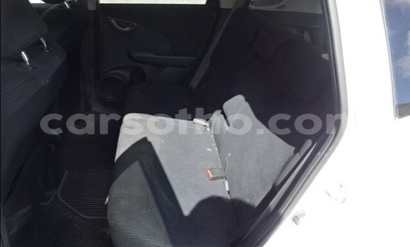 Acheter Occasion Voiture Honda FIT Blanc à Maseru, Maseru Acheter Occasion Voiture Honda FIT Blanc à Maseru, Maseru