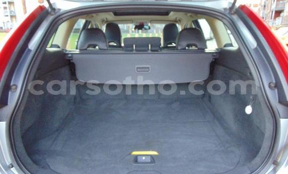 Sayi Na hannu Volvo XC60 Silver Mota in Hlotse a Leribe Sayi Na hannu Volvo XC60 Silver Mota in Hlotse a Leribe