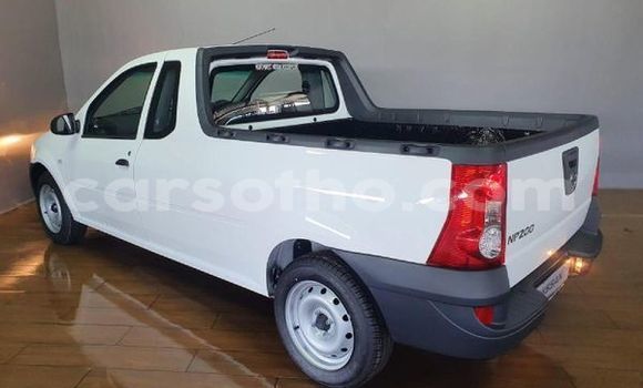 Acheter Occasion Voiture Nissan NV200 Blanc à Maseru, Maseru Acheter Occasion Voiture Nissan NV200 Blanc à Maseru, Maseru