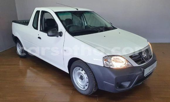 Acheter Occasion Voiture Nissan NV200 Blanc à Maseru, Maseru Acheter Occasion Voiture Nissan NV200 Blanc à Maseru, Maseru