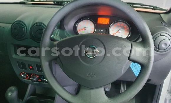 Acheter Occasion Voiture Nissan NV200 Blanc à Maseru, Maseru Acheter Occasion Voiture Nissan NV200 Blanc à Maseru, Maseru