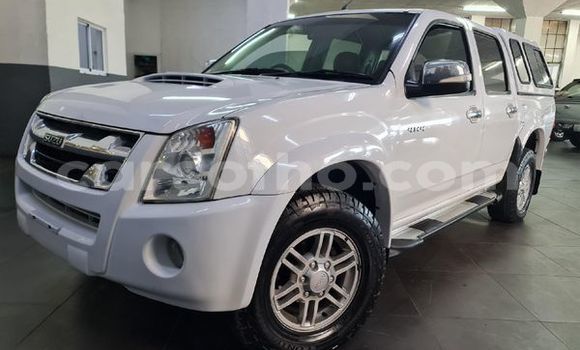 Acheter Occasion Voiture Isuzu KB Blanc à Maseru, Maseru Acheter Occasion Voiture Isuzu KB Blanc à Maseru, Maseru