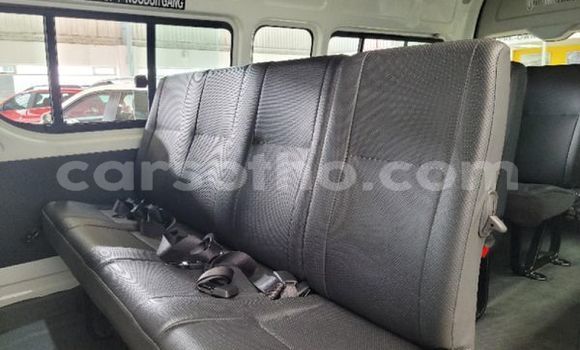 Acheter Occasion Voiture Toyota Aqua Blanc à Maseru, Maseru Acheter Occasion Voiture Toyota Aqua Blanc à Maseru, Maseru