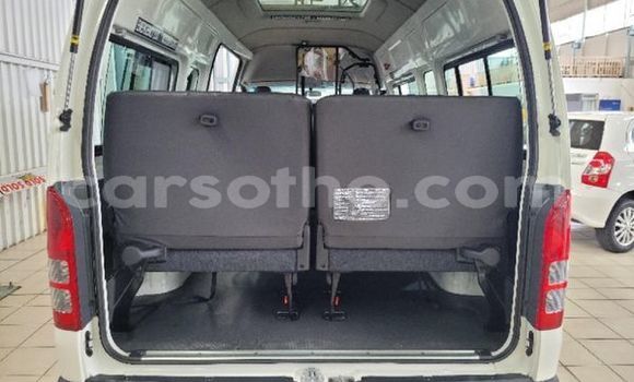 Acheter Occasion Voiture Toyota Aqua Blanc à Maseru, Maseru Acheter Occasion Voiture Toyota Aqua Blanc à Maseru, Maseru