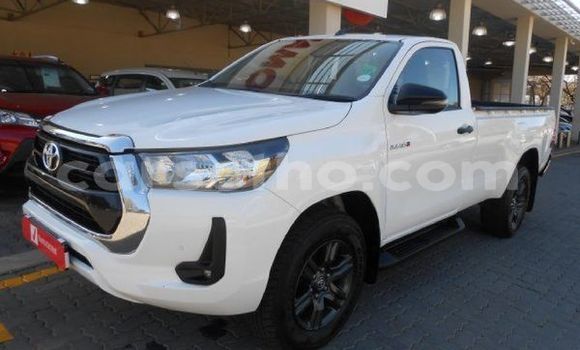 اشتري مستعمل Toyota Hilux White سيارة في Maseru في Maseru اشتري مستعمل Toyota Hilux White سيارة في Maseru في Maseru
