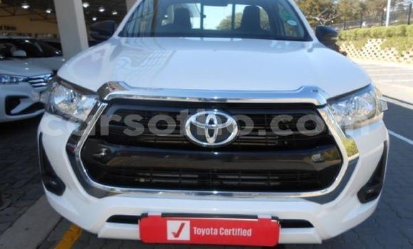 اشتري مستعمل Toyota Hilux White سيارة في Maseru في Maseru اشتري مستعمل Toyota Hilux White سيارة في Maseru في Maseru