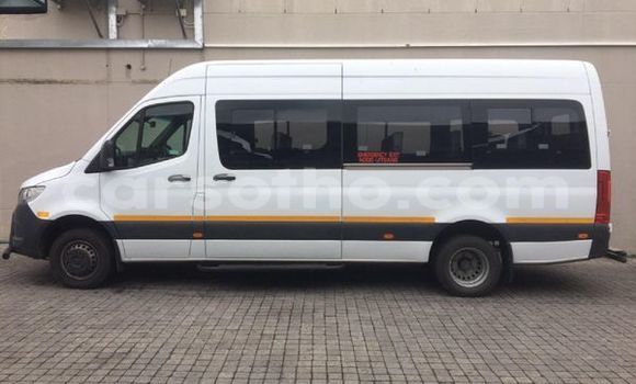 Acheter Occasion Voiture Mercedes Viano Blanc à Maseru, Maseru Acheter Occasion Voiture Mercedes Viano Blanc à Maseru, Maseru