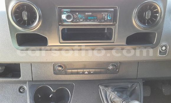 Acheter Occasion Voiture Mercedes Viano Blanc à Maseru, Maseru Acheter Occasion Voiture Mercedes Viano Blanc à Maseru, Maseru