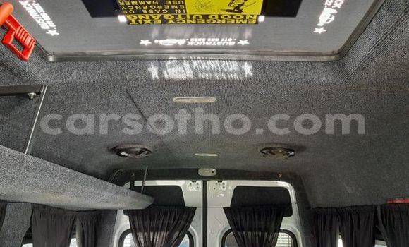 Acheter Occasion Voiture Mercedes Viano Blanc à Maseru, Maseru Acheter Occasion Voiture Mercedes Viano Blanc à Maseru, Maseru