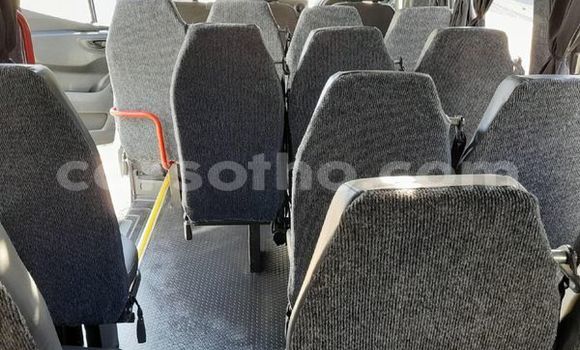 Acheter Occasion Voiture Mercedes Viano Blanc à Maseru, Maseru Acheter Occasion Voiture Mercedes Viano Blanc à Maseru, Maseru