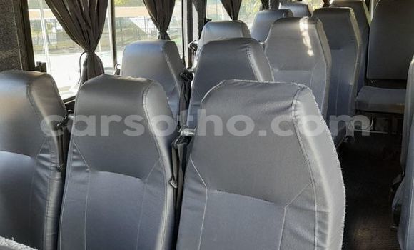 Acheter Occasion Voiture Mercedes Viano Blanc à Maseru, Maseru Acheter Occasion Voiture Mercedes Viano Blanc à Maseru, Maseru