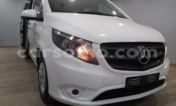 اشتري مستعمل Mercedes-Benz Vito White سيارة في Maseru في Maseru اشتري مستعمل Mercedes-Benz Vito White سيارة في Maseru في Maseru