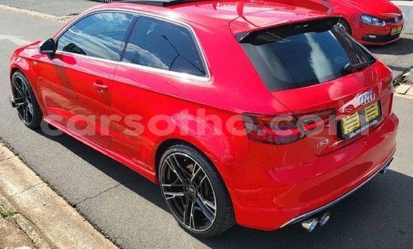 Sayi Na hannu Audi S3 Red Mota in Maseru a Maseru Sayi Na hannu Audi S3 Red Mota in Maseru a Maseru