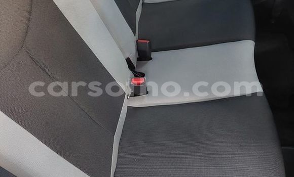 Sayi Na hannu Toyota Aygo White Mota in Maseru a Maseru Sayi Na hannu Toyota Aygo White Mota in Maseru a Maseru